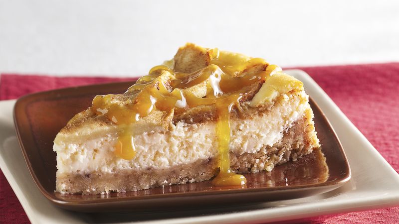 Apple-Topped Cheesecake with Caramel Topping