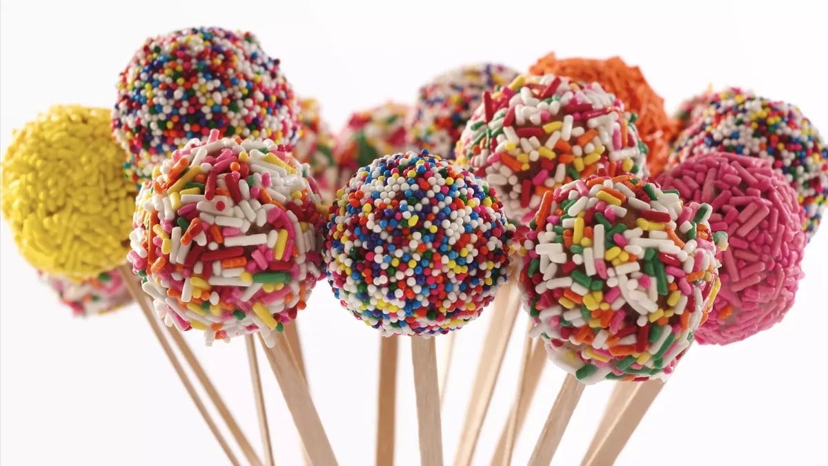 Doughnut Hole Pops 