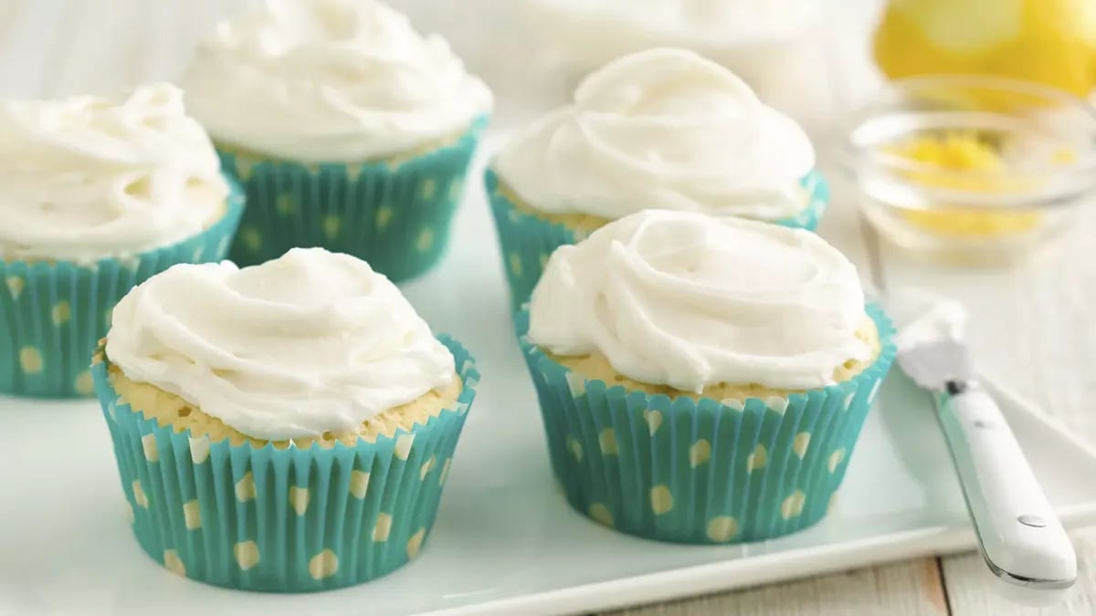 Double Lemon Cupcakes 