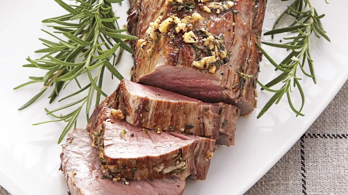 Beef Tenderloin with Thyme-Horseradish Cream