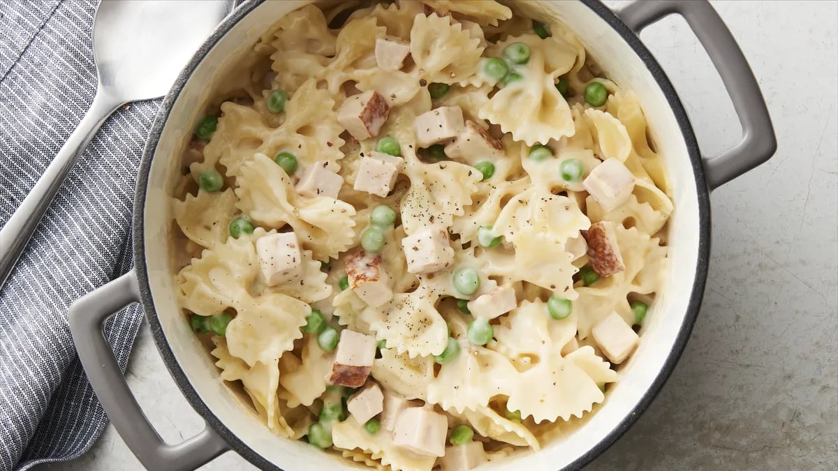 Turkey Pasta Alfredo