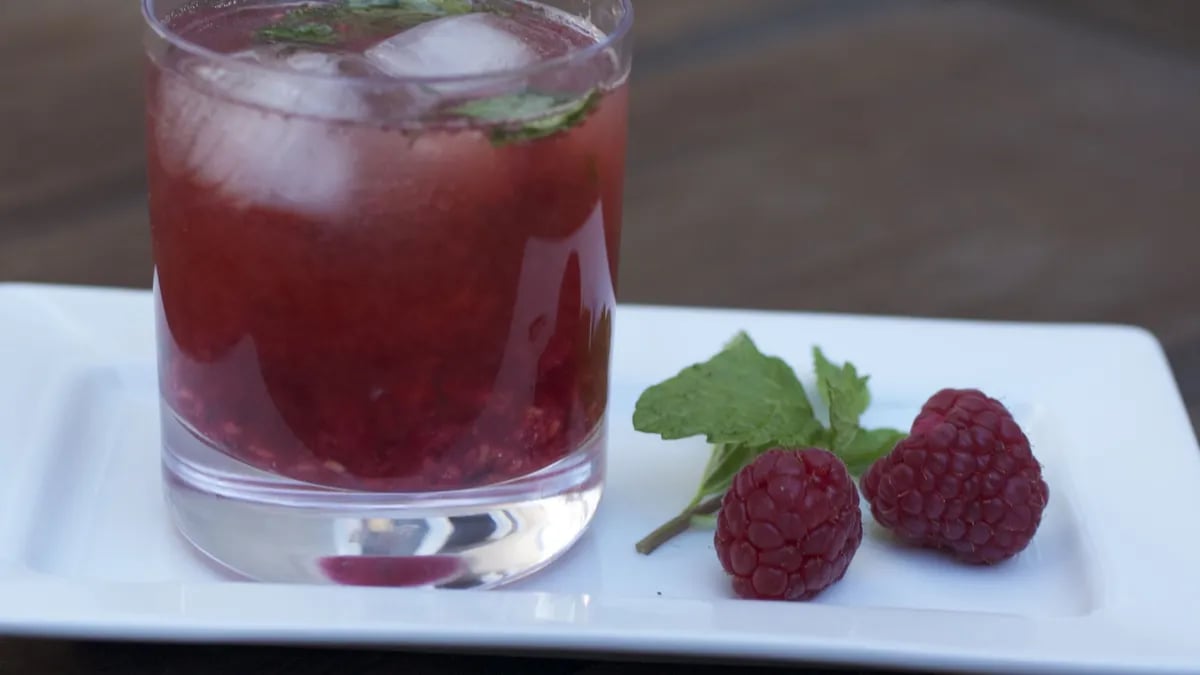 Raspberry Mint Mojito