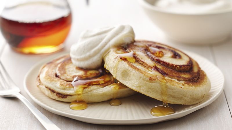 Cinnamon Roll Pancakes with Pumpkin Spice Whipped Cream