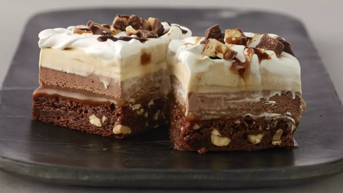 Snickers™ Ice Cream Cake Bars