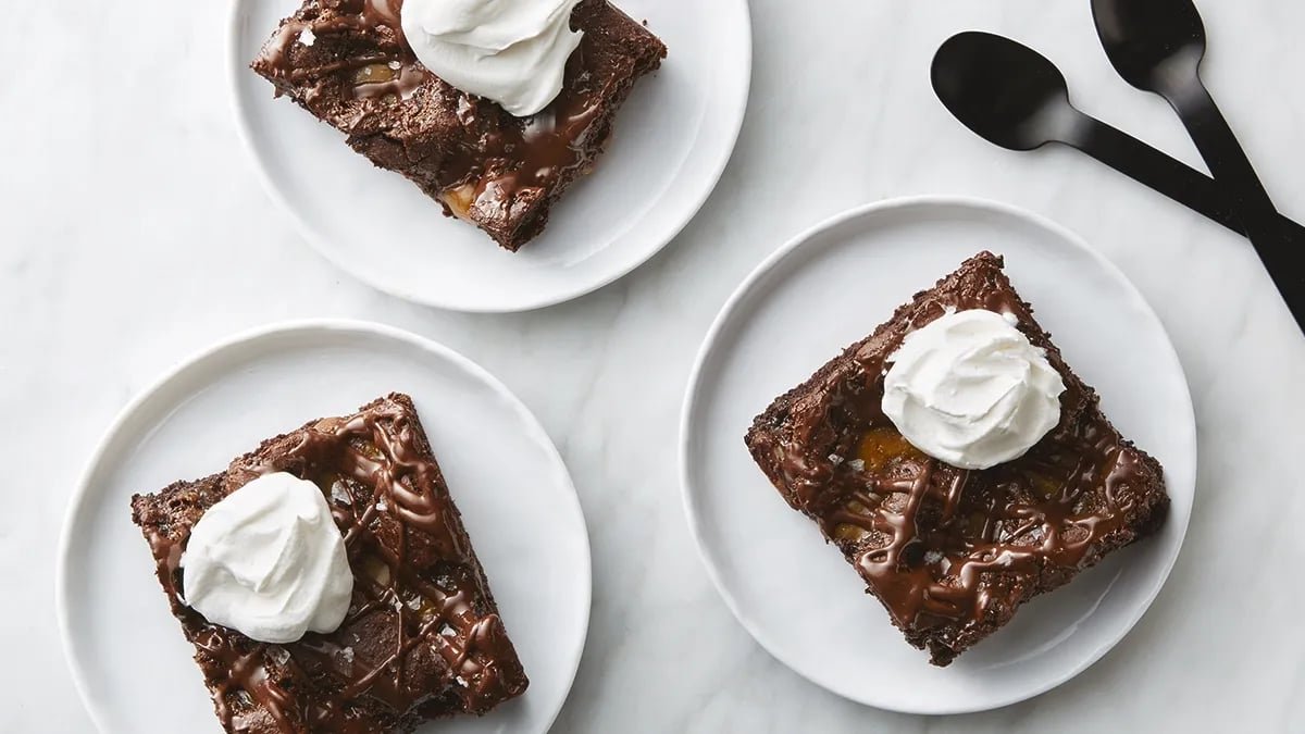 Salted Caramel-Chocolate Dump Cake