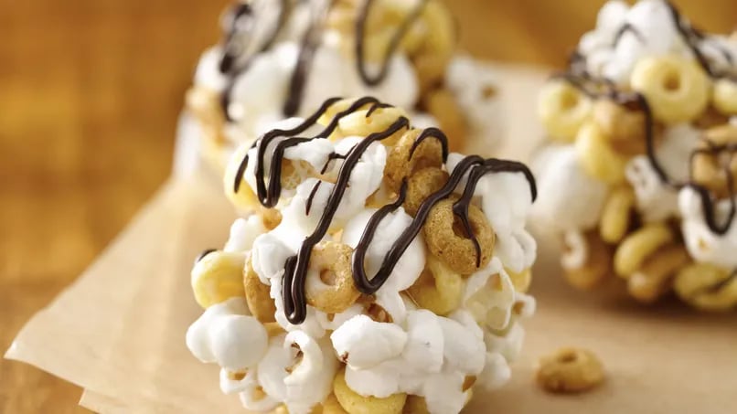 Dulce de Leche Popcorn Balls