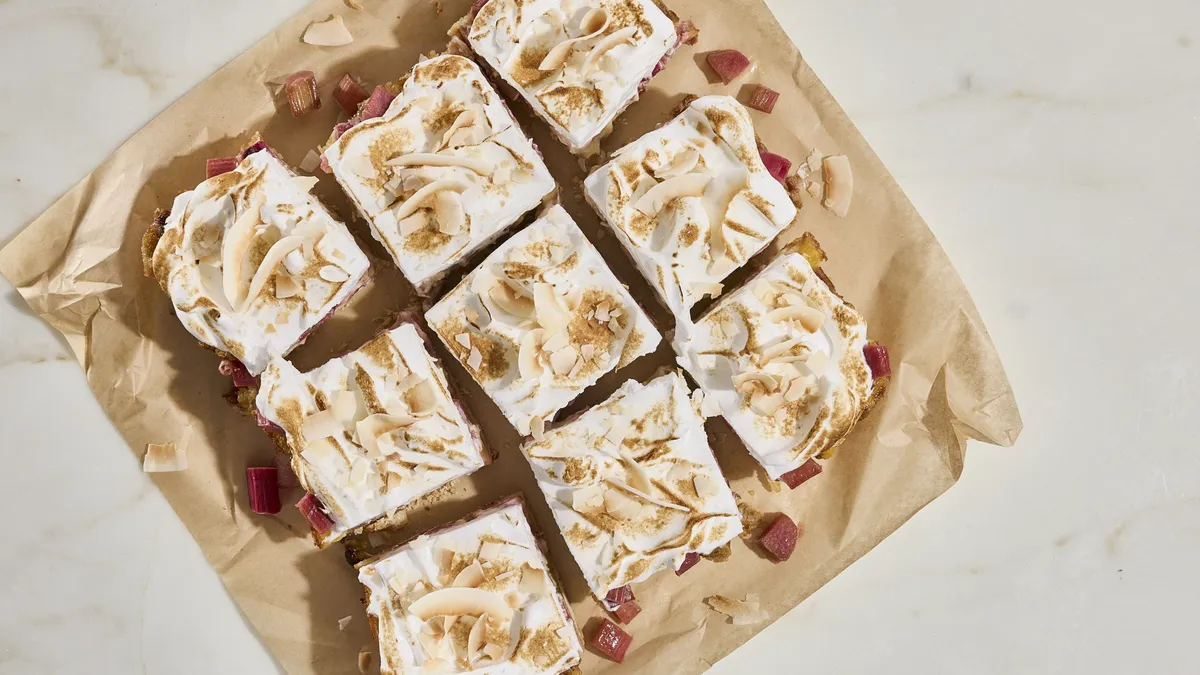 Rhubarb Meringue Dessert