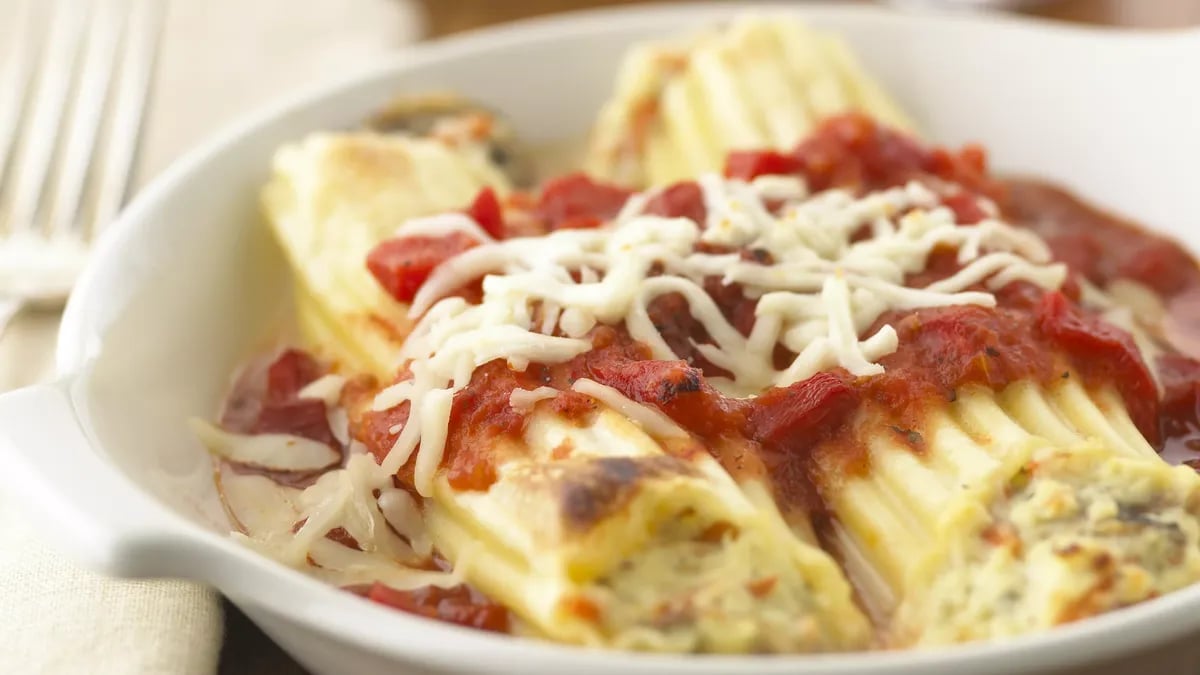 Skinny Three-Cheese Manicotti