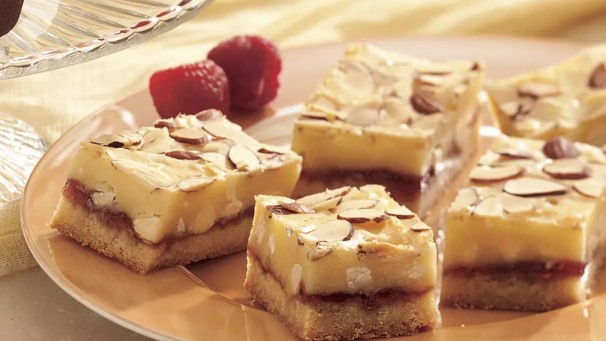 Raspberry-Filled White Chocolate Bars