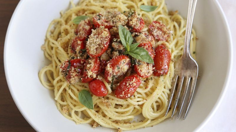 Roasted Tomato-Basil Spaghetti with Bread Crumbs