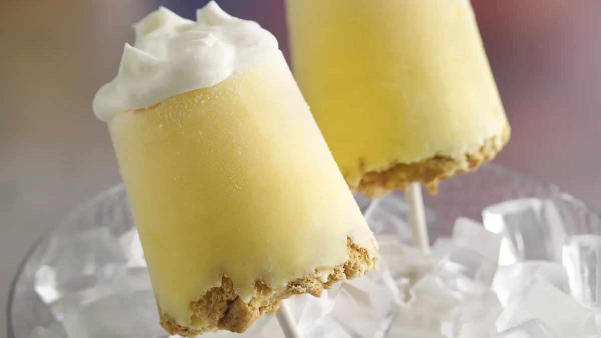 Lemon Meringue Pie Pops