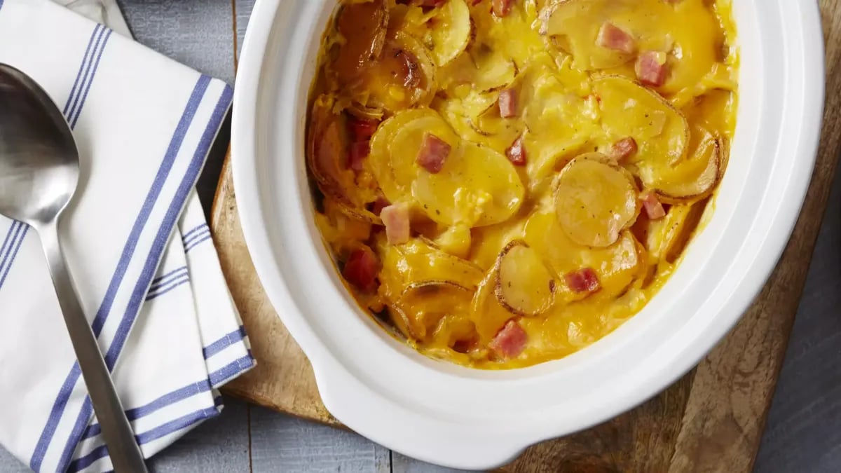 Slow-Cooker Cheesy Ham au Gratin