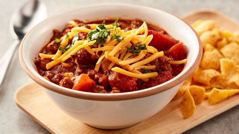 Beef Chili Recipe {Classic and Easy!} - The Seasoned Mom
