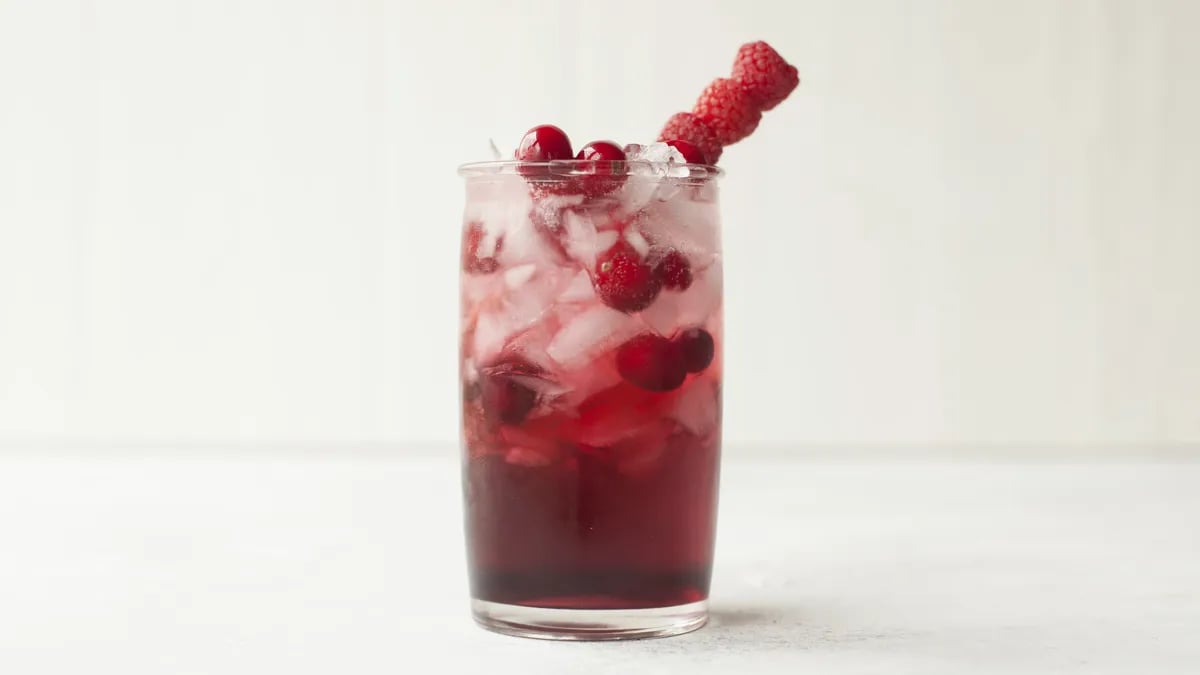 Cran-Raspberry Beret