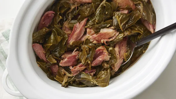 Slow-Cooker Collard Greens with Ham