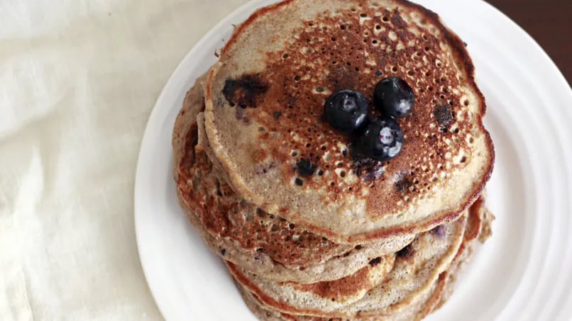 Whole Grain Blueberry and Banana Pancakes