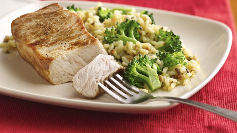Pork Chops with Broccoli and Rice