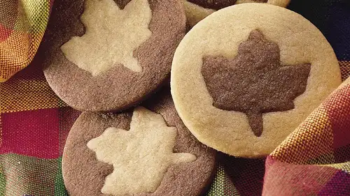 Two-Tone Leaf Cookies