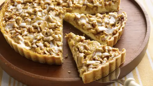 Cream Cheese-Apple Danish Tart