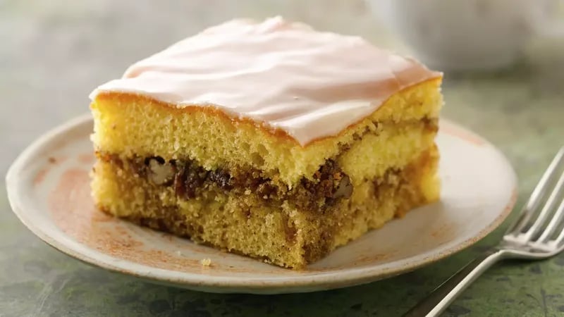 Honey Bun Cake