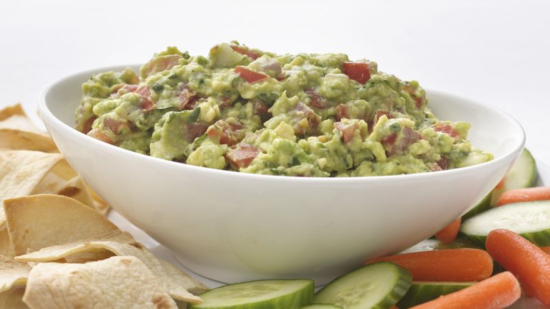 Skinny Garlic Guacamole Recipe - BettyCrocker.com