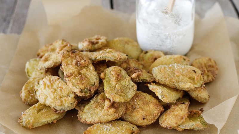 Fried Pickles with Ranch Dipping Sauce