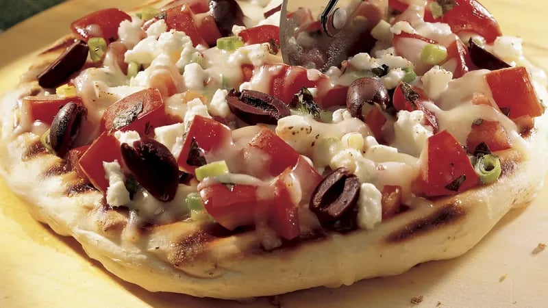 Grilled Greek Pizza