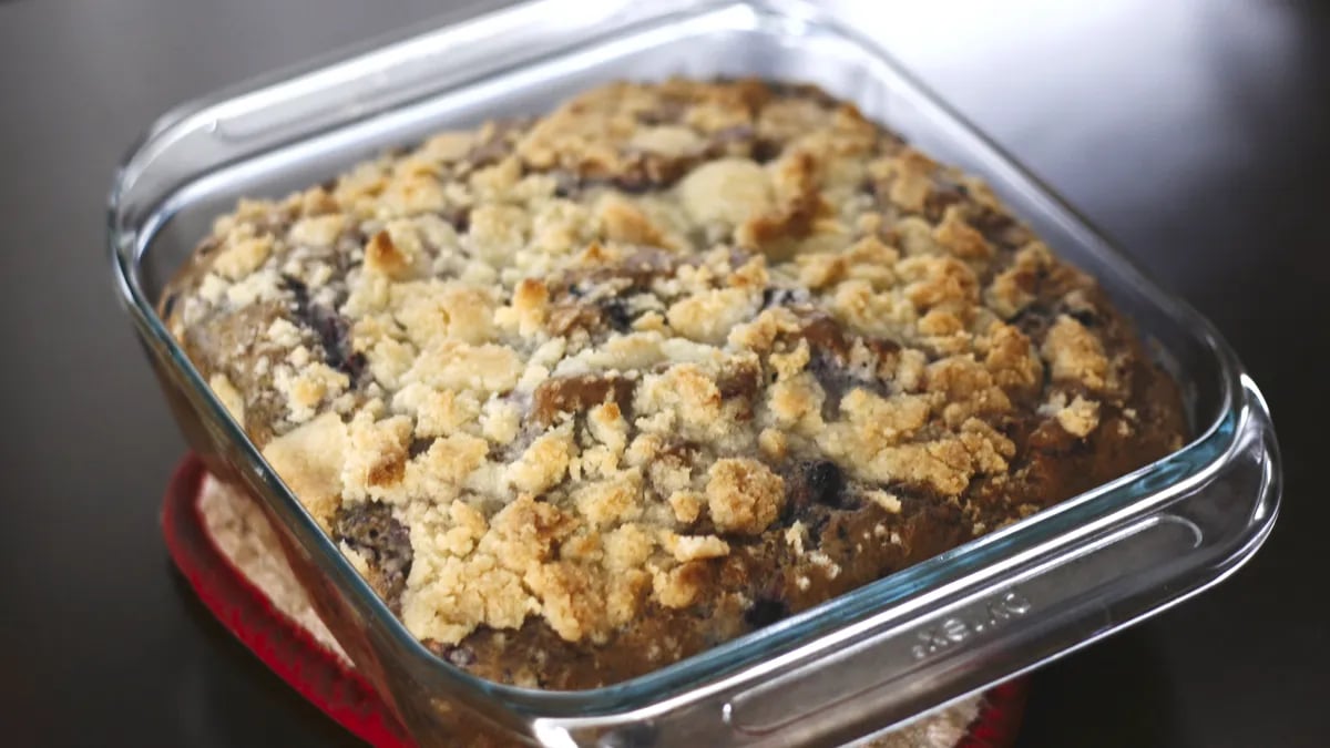 Berry Crumb Cake