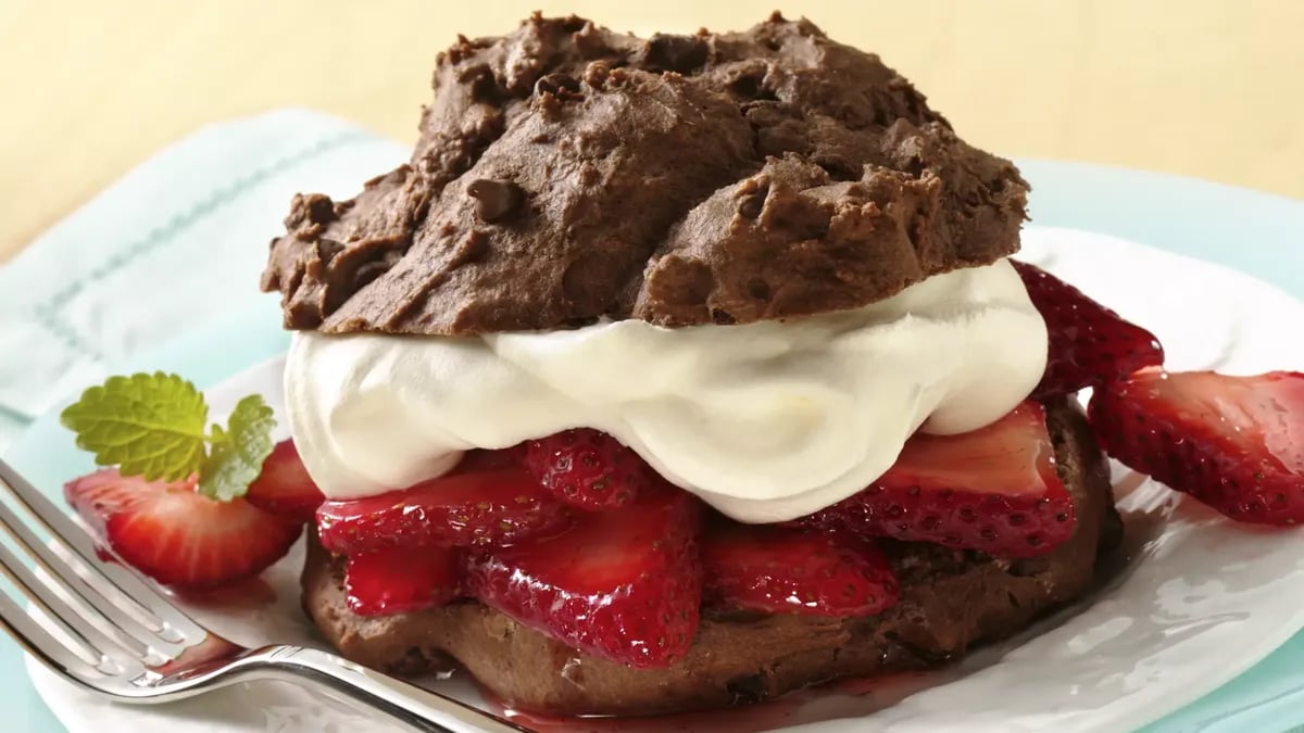 Chocolate-Strawberry Shortcakes