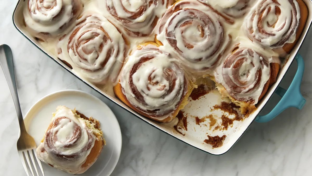 Copycat Cinnabon™ Cinnamon Rolls