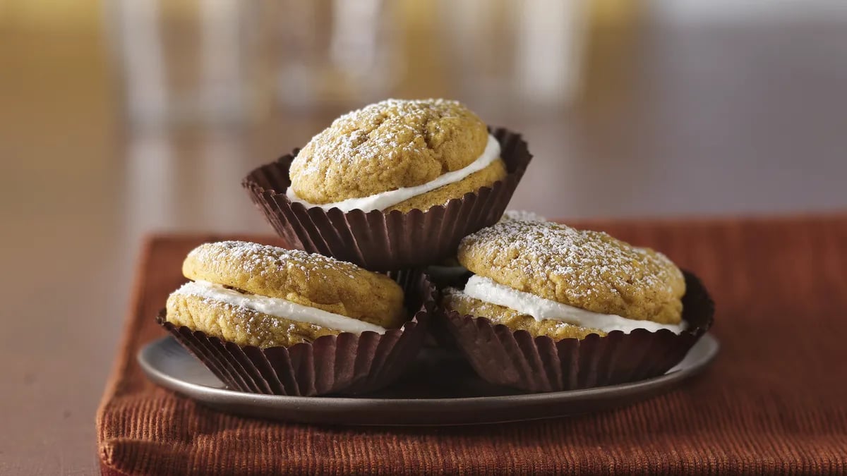 Pumpkin Whoopie Pies