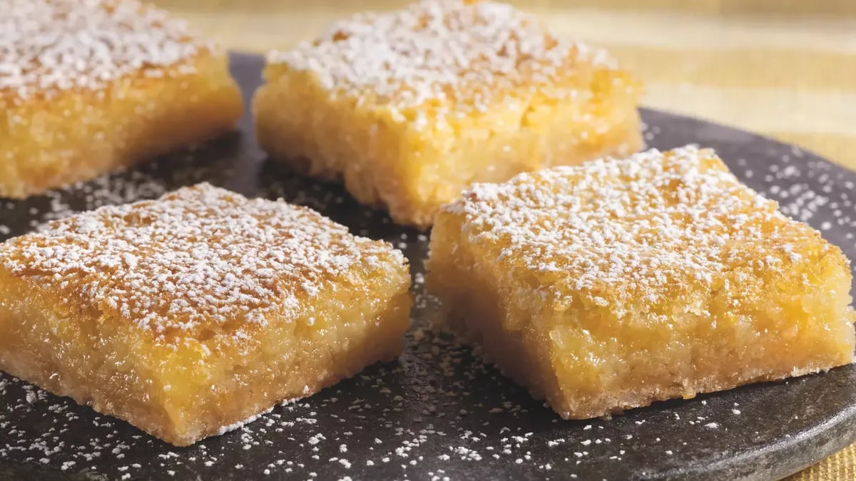 Bisquick® Gluten-Free Lemon Squares