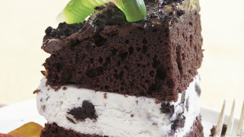 Dirt Ice Cream Cake