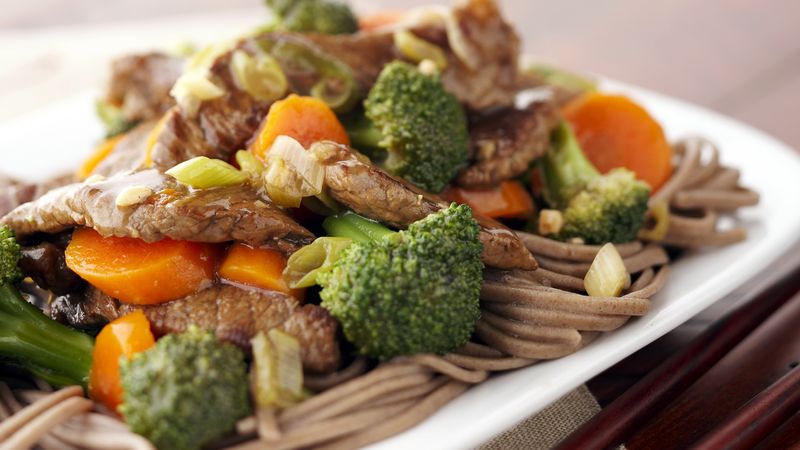 Stir-Fried Beef and Broccoli with Noodles