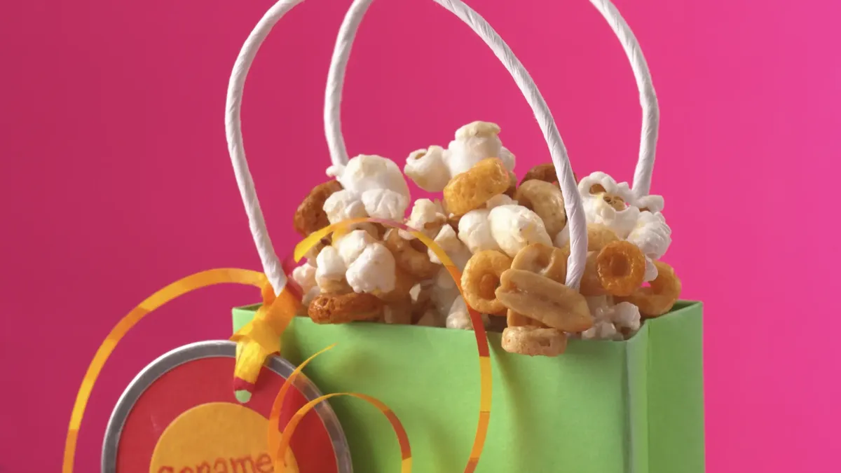 Kooky Caramel Corn