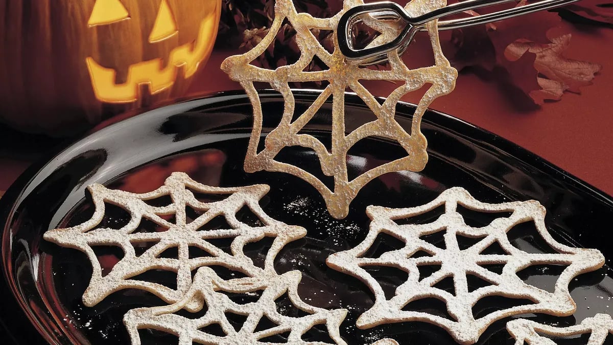 Cobweb Cookies