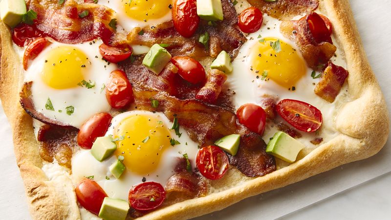 Egg and Avocado Breakfast Pizza