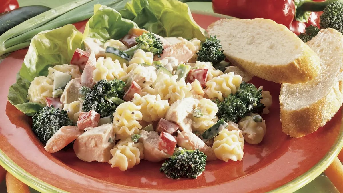 Chicken-Parmesan-Pasta Salad