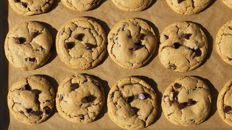 Homemade Peanut Butter Chocolate Chip Cookies - Betty Crocker