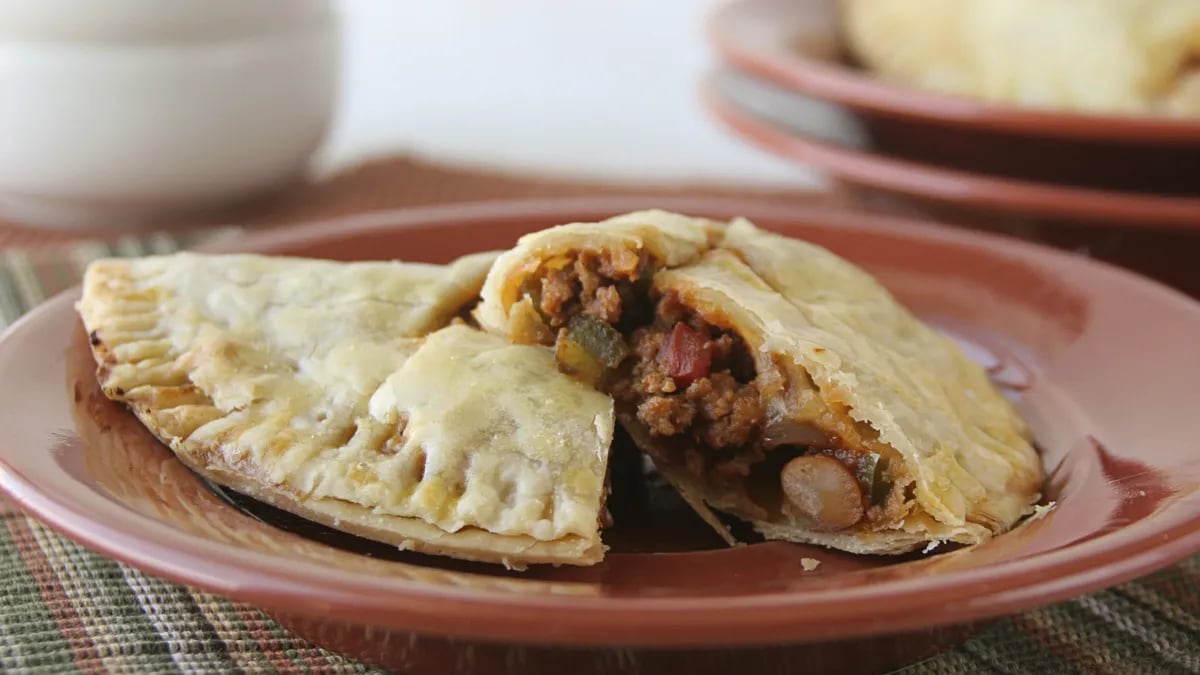 Chili Pie Pockets