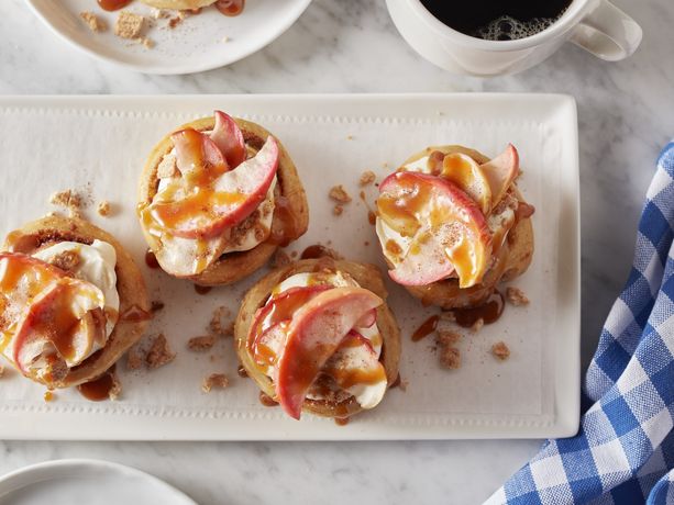 Candied Apple Crunch Cinnamon Rolls