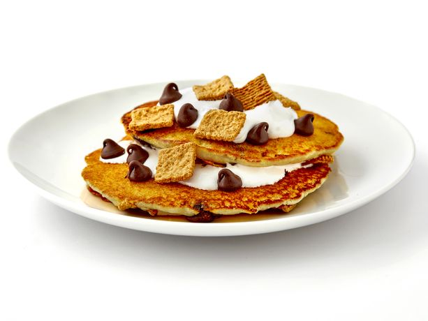 Golden Grahams™ S'mores Pancakes