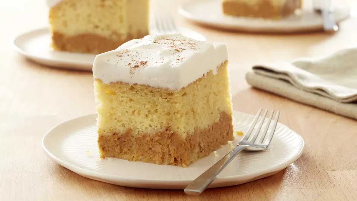 Pumpkin Layered Magic Cake