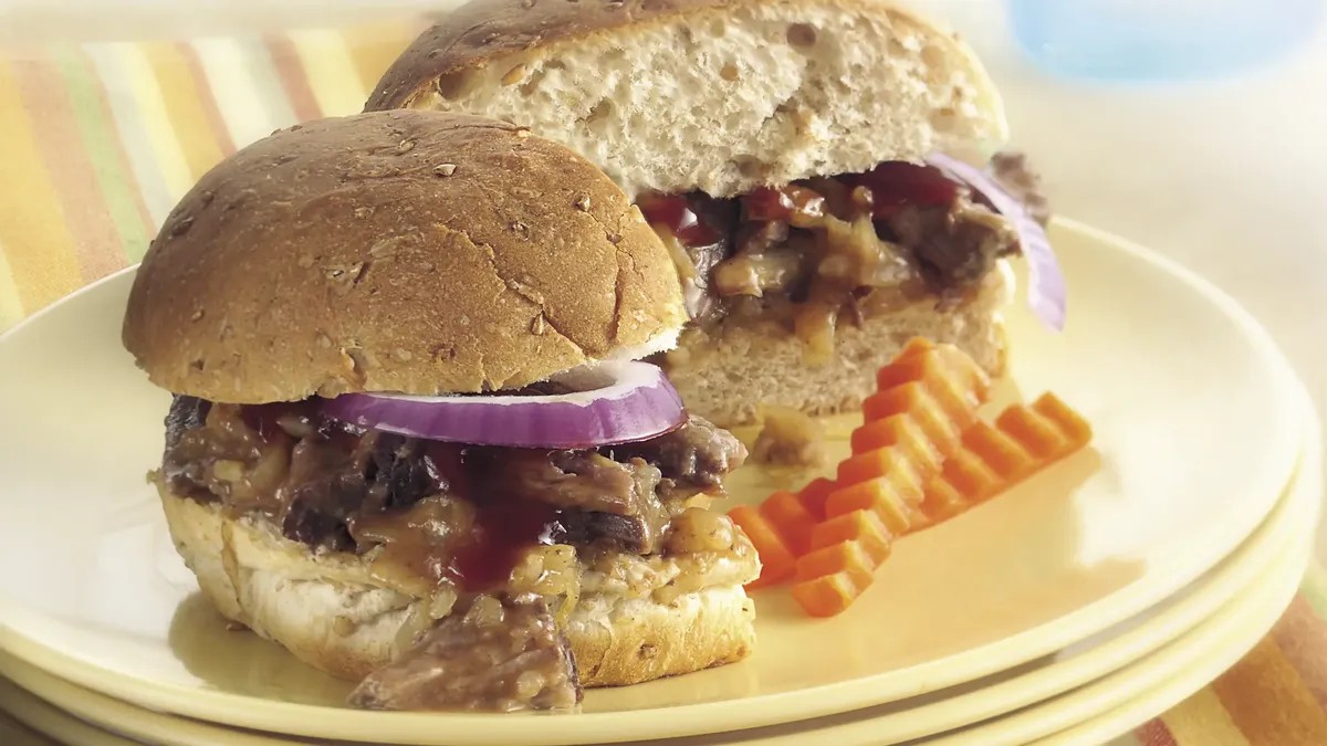 Slow-Cooker Barbecue Beef Sandwiches wtih Coleslaw