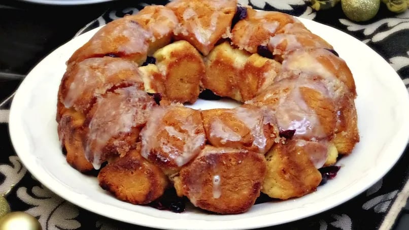 Orange Cranberry Pull-Apart Bread