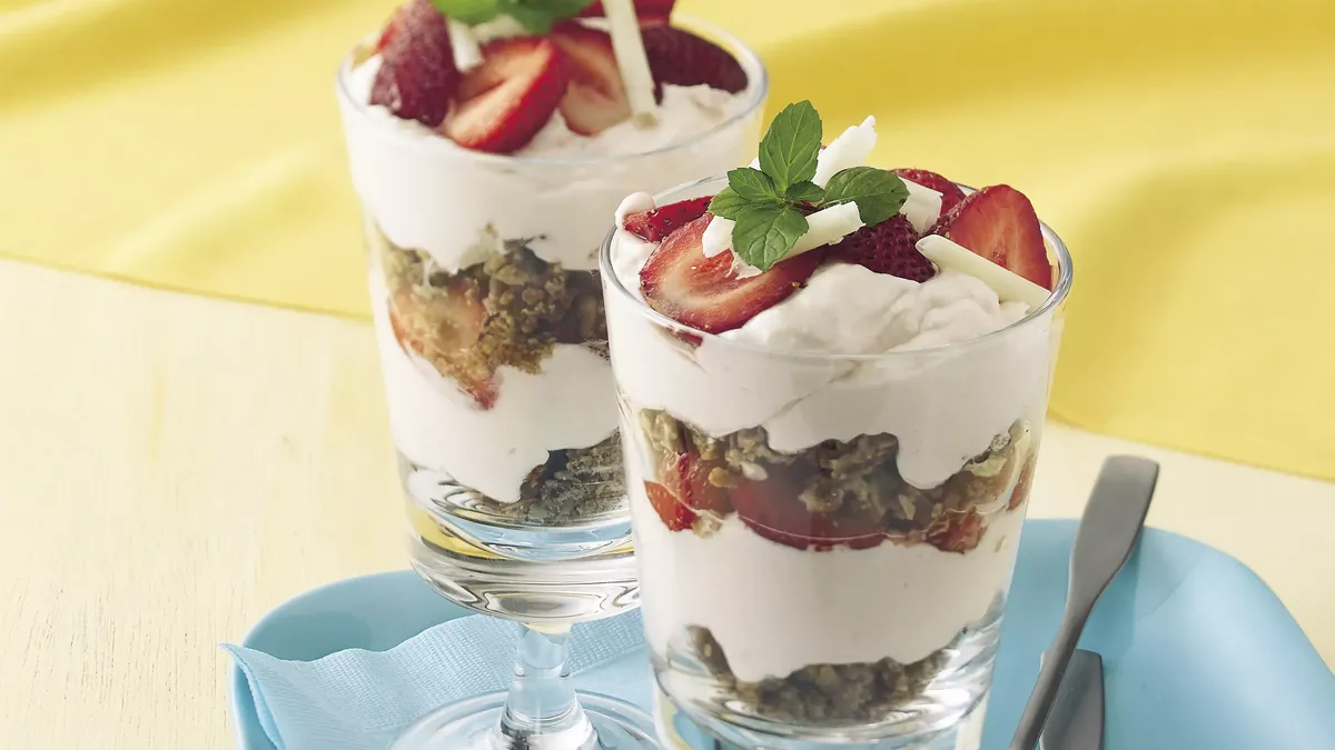 White Chocolate-Strawberry Yogurt Parfaits