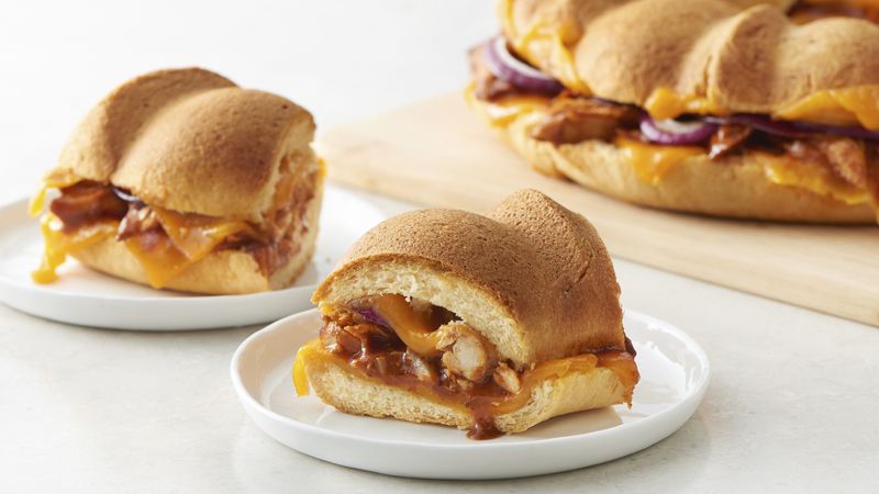 Barbecue Chicken and Cheddar Bundtwich