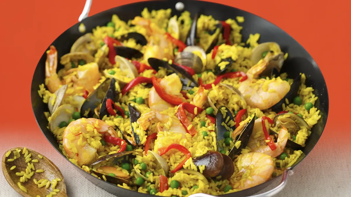 Seafood Paella Recipe - BettyCrocker.com
