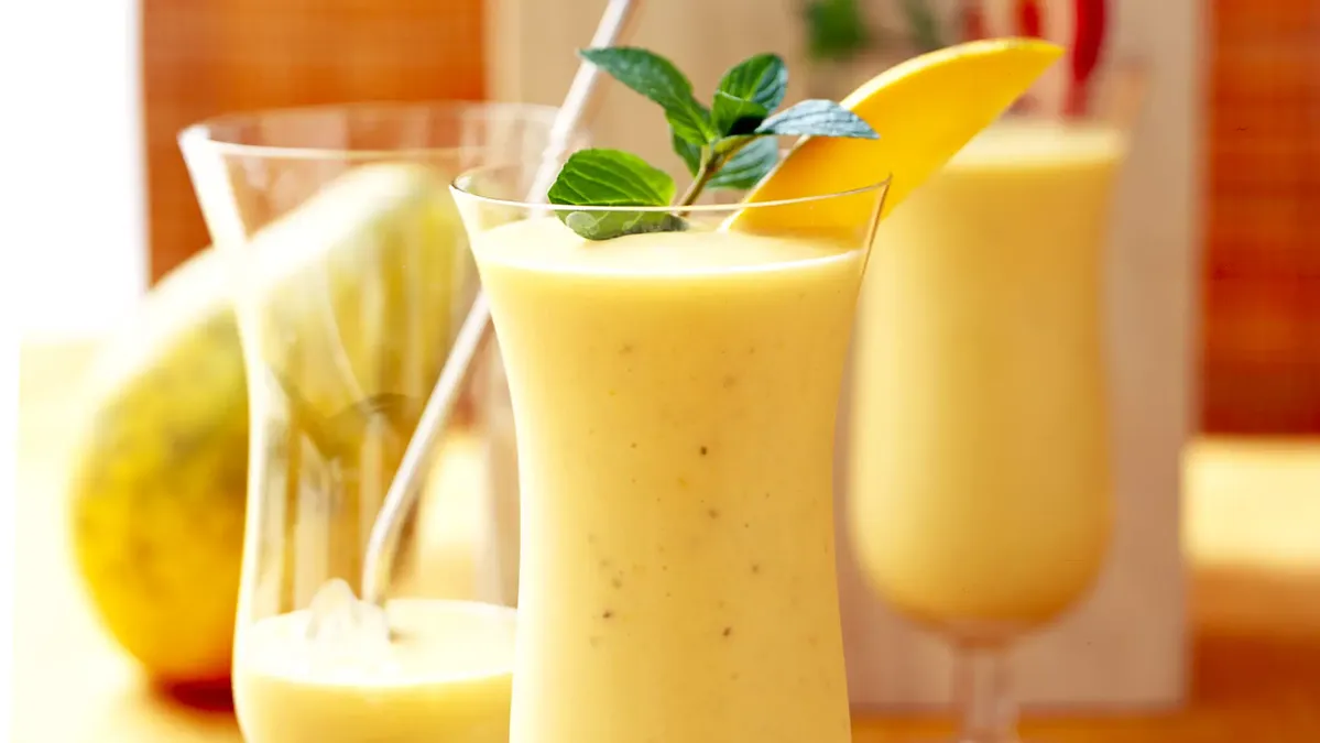 Skinny Tropical Papaya Smoothie