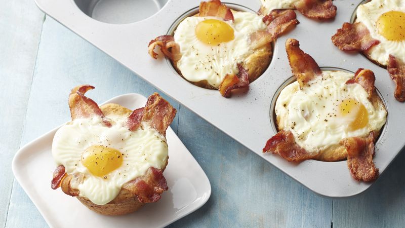 Easy Bacon and Egg Biscuit Cups